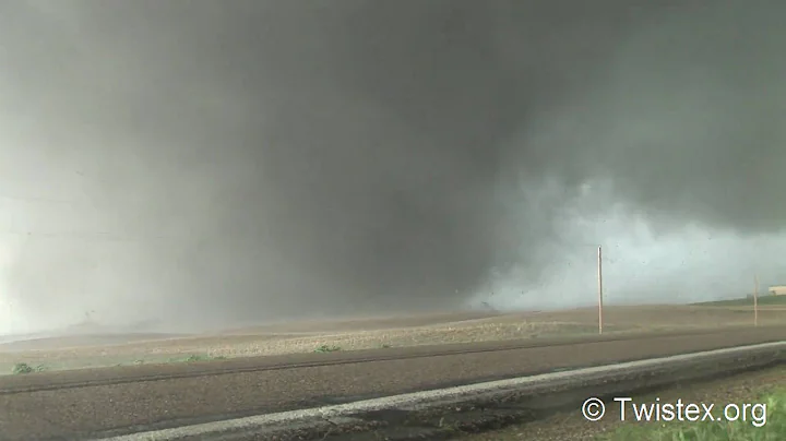 TWISTEX - Bowdle, SD Tornado - Tower Damage