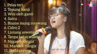 ESA RISTY | ALBUM | PELAS TERI