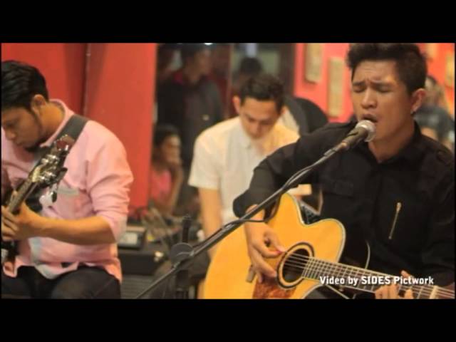 Captain Jack - Pahlawan (Live Accoustic from Mars Radiance Cafe - Bali) class=