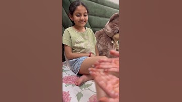 Morning tangles  Evening leg pain  One mama… two gentle solutions from @omumsie Because childhood sh