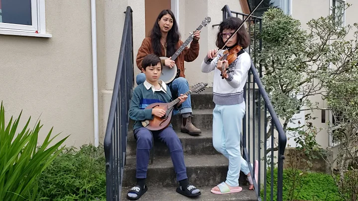 Banjo pickin' girl. Annie, Matthew, and Katherine ...