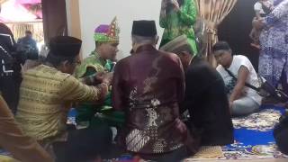 Akad nikah ka ika dan ka idrus adat gorontalo