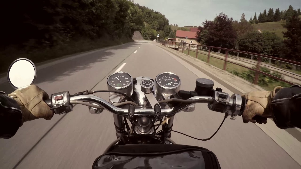 Norton Commando onboard