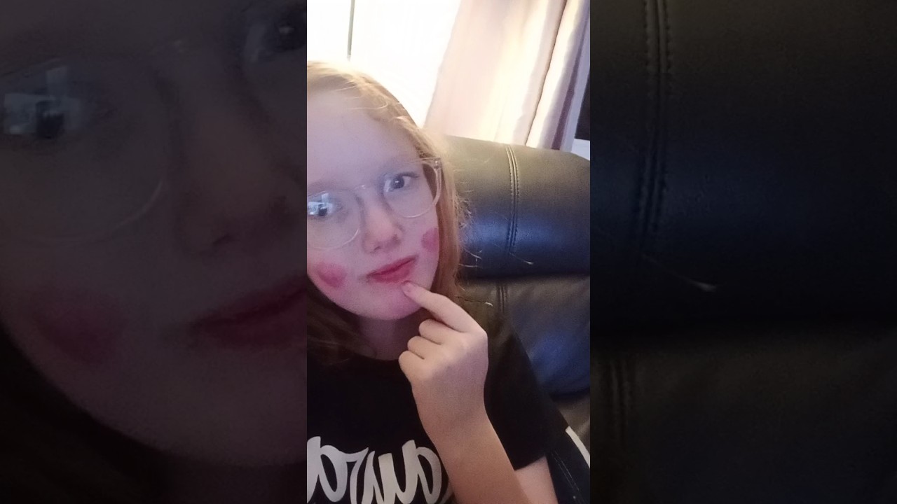 tried a new makeup clown look!!!🤡🤡 full video about out soon right now being edited!