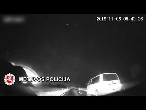 Video: 13-metis Jaunuolis Pavogė Moterį Pavogti Jo Automobilio