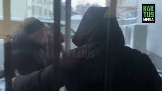 Задержанных журналистов доставили в суд