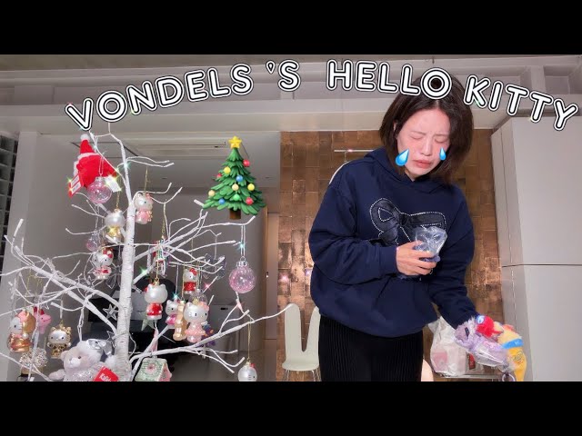 🎅🏻😻I just wanted to put out a Christmas tree🎄 Vondels Hello