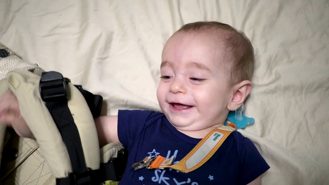 Baby Laughing at Big Sister