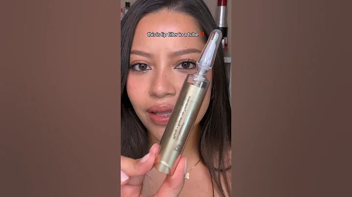 Lip filler in a tube?? It’s called Dr Dennis Gross DermInfusions lip treatment