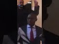 صحفي زامبي يوثق لحظة إطلاق سراح المصريين الخمسة المتهمين في قضية طائرة زامبيا