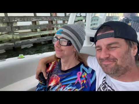Checking out Emilios World! Gordo goes fishing!