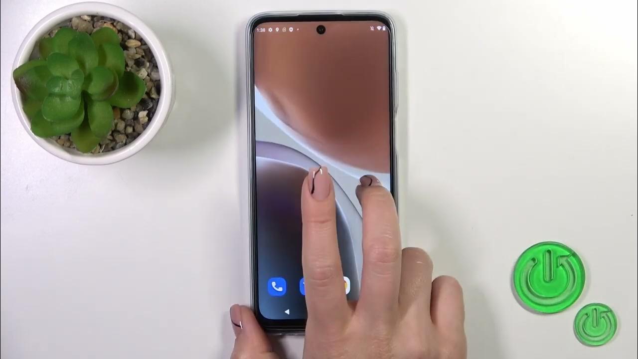 how-to-switch-on-flashlight-on-motorola-moto-g32-youtube
