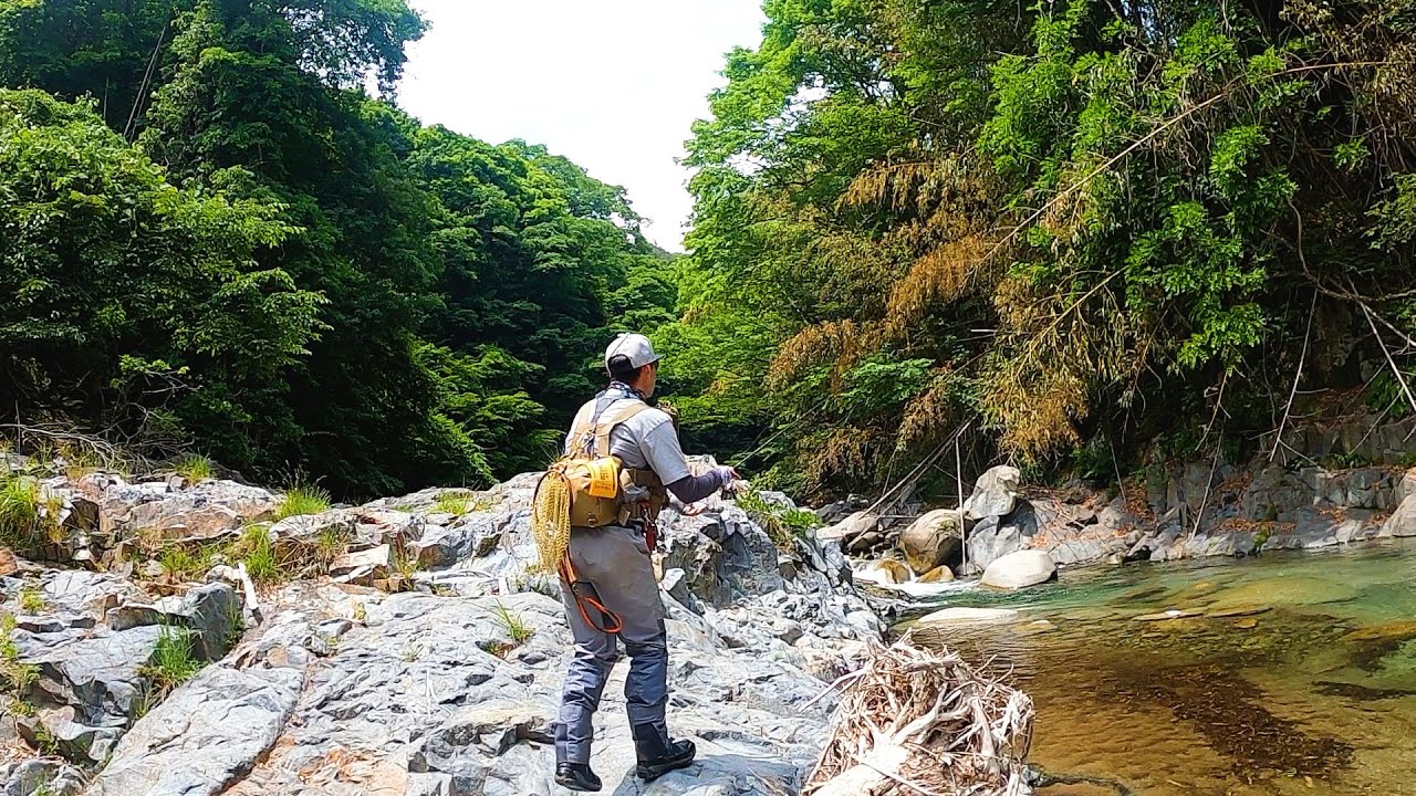 【渓流釣り初心者講座】イワナ、ヤマメ、アマゴをルアーで釣る方法。