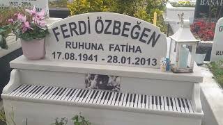 Ferdi̇ Özbeğen Kabri̇ Ulus Mezarliği