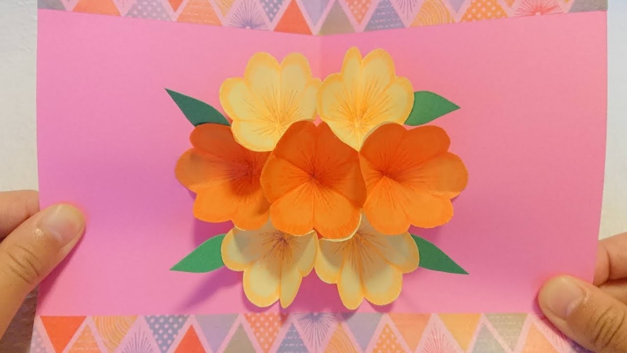 Diy 折り紙で簡単ポップアップカード 飛び出る花を作ってみた Paper Flower Youtube ポップアップカード 花 ポップアップカード とびだすカード