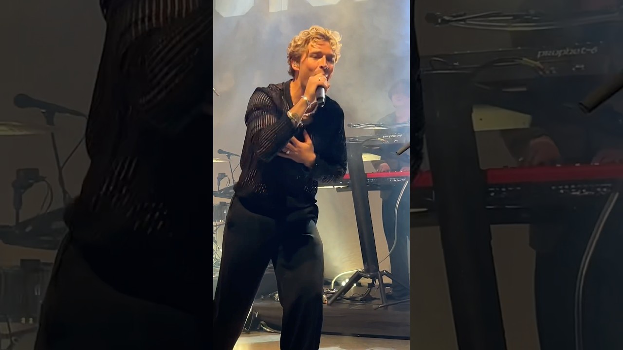 Christopher Performs 'One' Live in Oslo | Rockefeller Concert Highlights