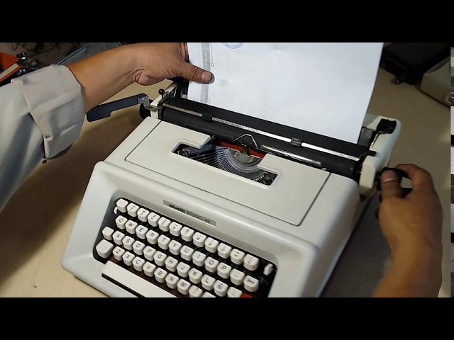 Olivetti Studio 46 máquina de escribir 1974 - San Diogenes