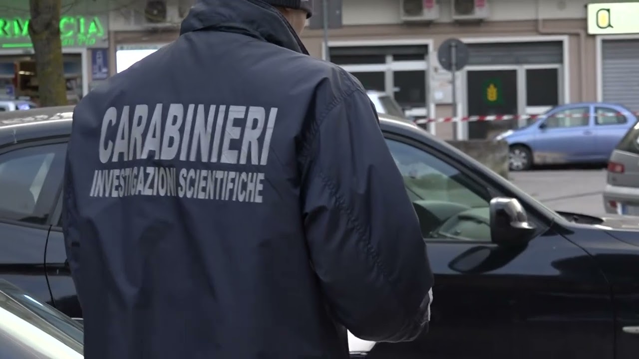 Colpi di pistola a Gioia del Colle, ferito al volto un 49enne