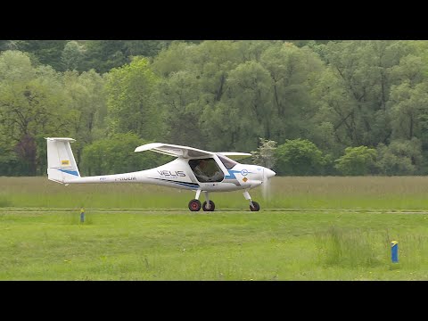 Montbéliard : L'Aéroclub apprivoise le Velis Electro, premier avion 100% électrique au monde