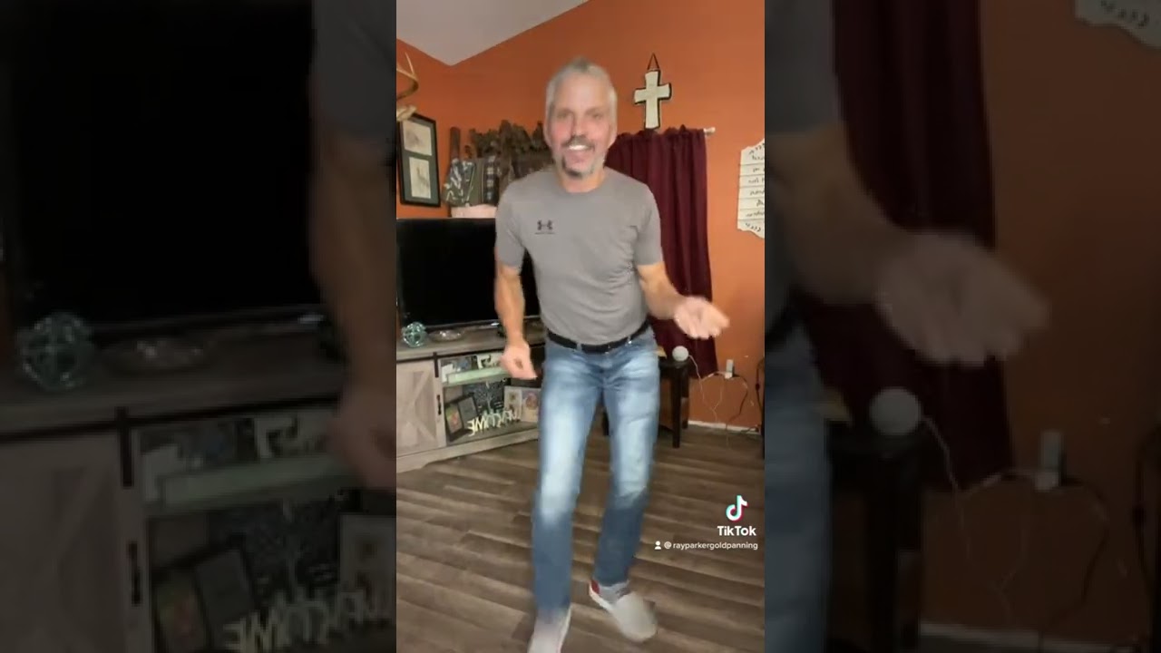 Tonton Dancing to the oldies Run around Sue #shorts #fyp #dancing #viral #oldiesbutgoodies#havingfun di YouTube Tonton Dancing to the oldies Run around Sue #shorts #fyp #dancing #viral #oldiesbutgoodies#havingfun di YouTube