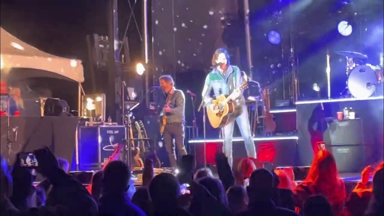 Jake Owen - Down To The Honkytonk (Live) - Bold Point Park, East Providence, RI - 9/23/22 Jake Owen - Down To The Honkytonk (Live) - Bold Point Park, East Providence, RI - 9/23/22
