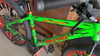 ODI Longneck Grips Installation… (Because SE Bike Grips Are Trash) screenshot 4