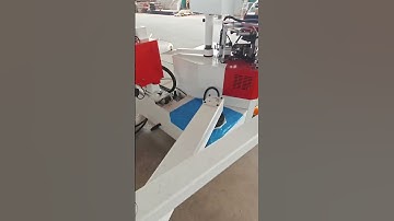 Edge sealing and trimming machine. Two stations can be started at the same time #edgebandingmachine