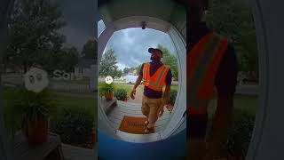 Delivery Driver Racing Rain #deliverylife #caughtonring #viralvideo