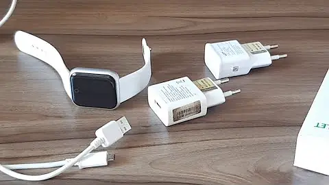 Quanto tempo demora para carregar o relógio Smartwatch D20?