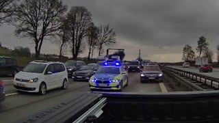 FüKW + BeDoKW + 4 HGrKW Unterstützungskommando Polizei München | Rettungsgasse