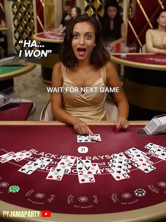 Dealer Laughs At Players After Big Full Table Loss. CRAZY!