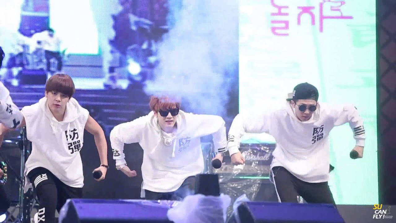 131008 옥탑방라디오 공개방송 No More Dream_슈가 SUGA focus