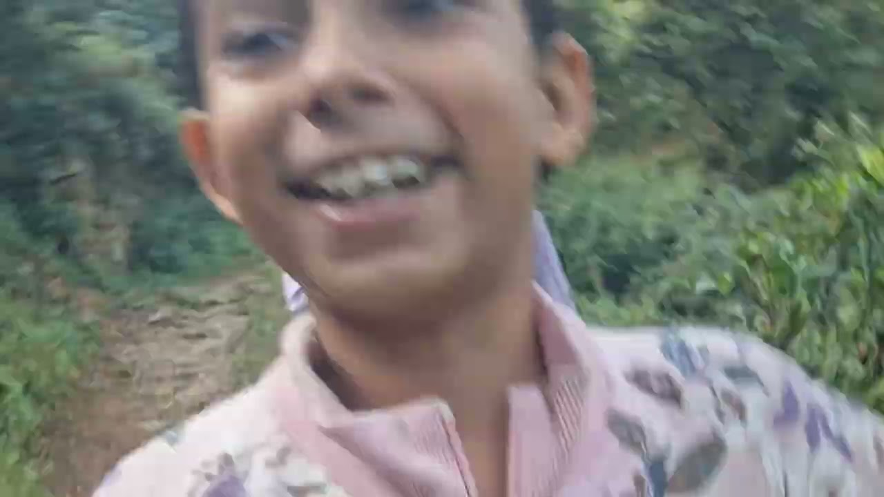 Dadi Ne Sikhaya Gaya Ka Dhoodh Nikalna 🐄#shortvideo #comedy #funny #uttarakhand