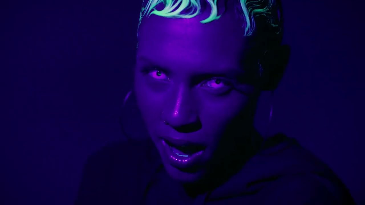 "WAIT 4 YOU" MUSIC VIDEO - Alesia Lani