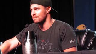 Stephen Amell @ Dragon*Con Part 2