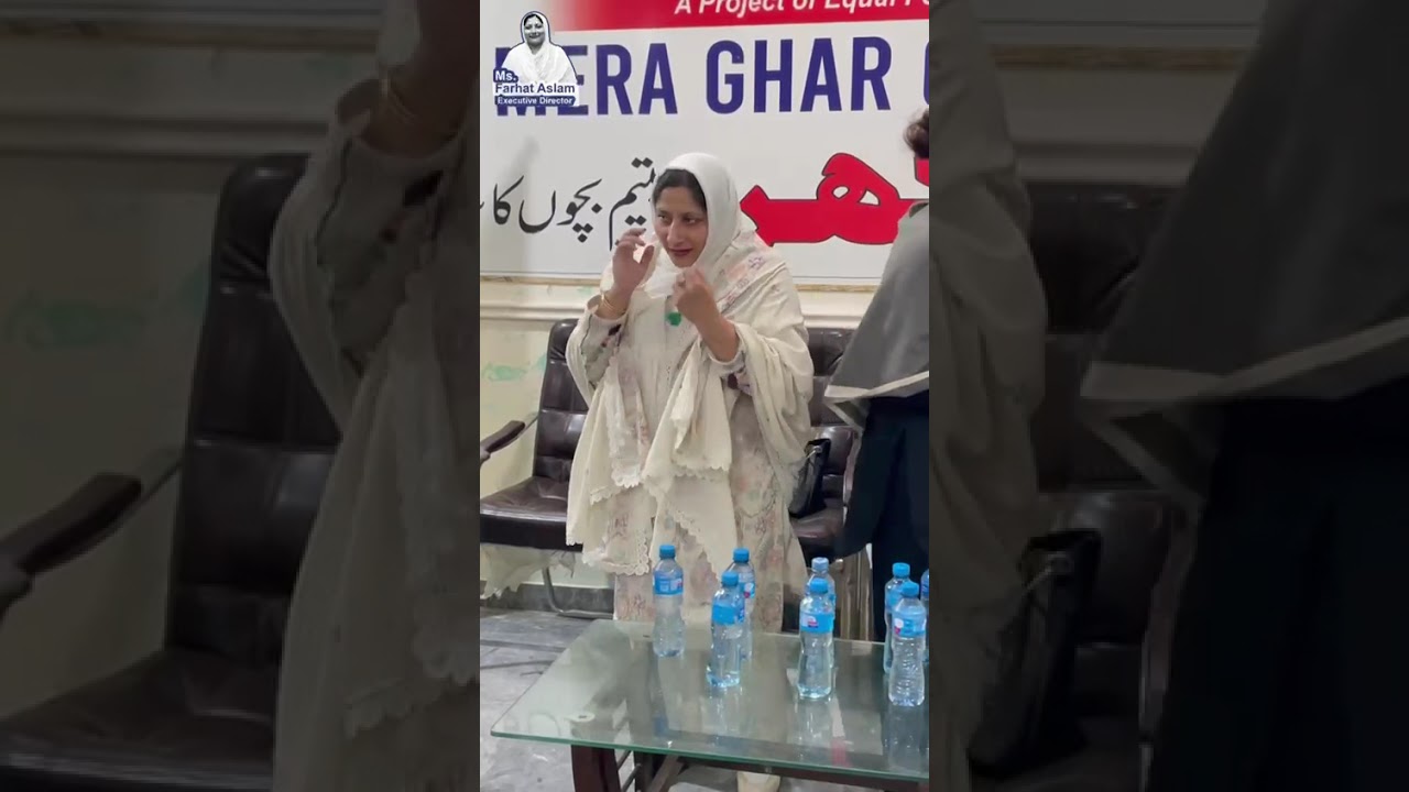 Little children are our bright future. Let’s teach them kindness and cleanliness 🤝✨