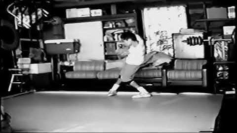 Detours : The floor is my canvas - David elsewhere