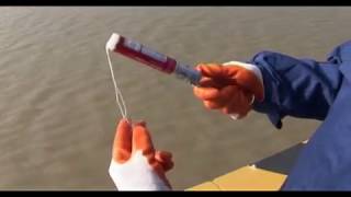 How to use marine red hand flare(HH-3).flv