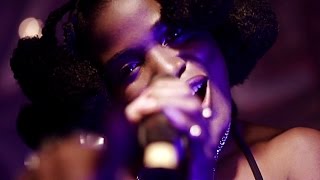 Reniss - La Sauce (Dans La Sauce) (Directed by Ndukong)