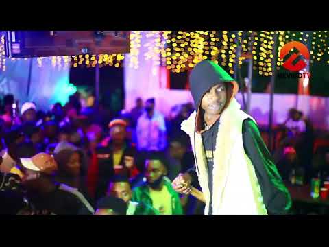 SHOW LIVE DOGO TOMA USIKU WA BIRTHDAY PARTY YA MUNTA DEE CHAMANZI DIZONGA