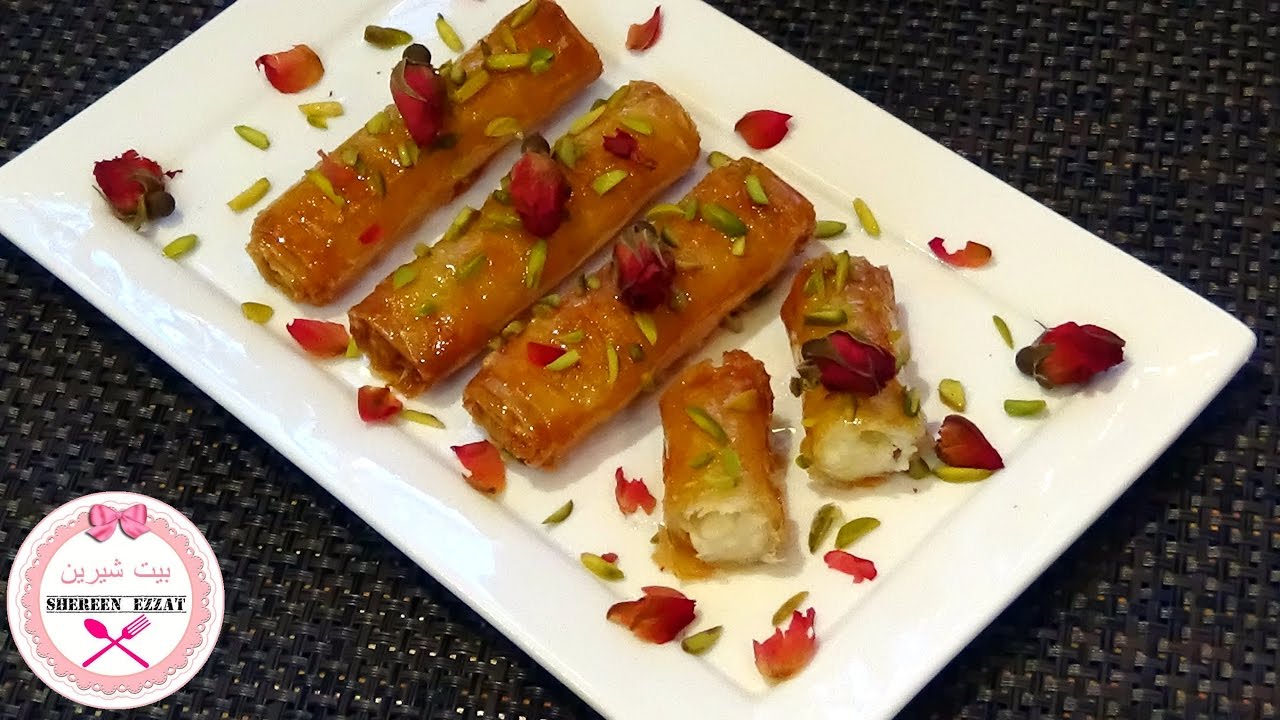 زنود الست ( لفائف الجلاش بالقشطة)