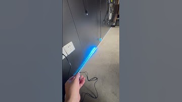 Use the button to trigger the chase effect用按钮控制灯带追逐效果