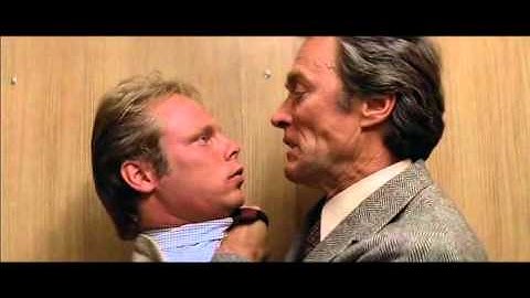 Le Retour De L'Inspecteur Harry (Scène de l'ascenseur)