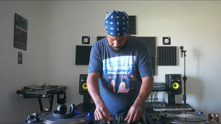 "Vinyl Sessions Vol.8" (A Deep, Soulful House Mix)...