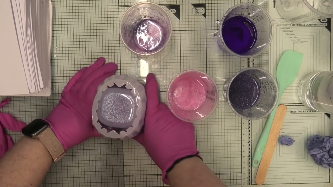 Beautiful Resin Butterfly Pot And Light Up Hot air Balloon