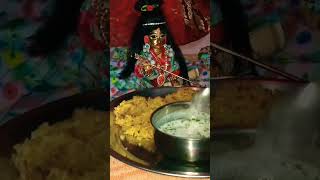 thali bar ke lyai re khichdo#radhakrishna #iskon #bhaktiwithshyampremi #radheradhe #dikshasharma263