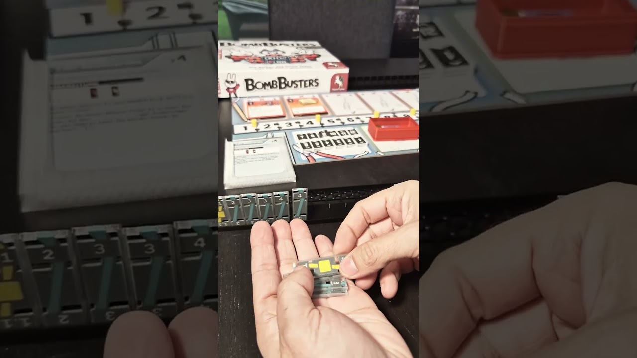 💡 Eurohell Original: Bomb Busters Wire Holder 💡