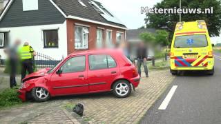 Auto's botsen in Weerdinge