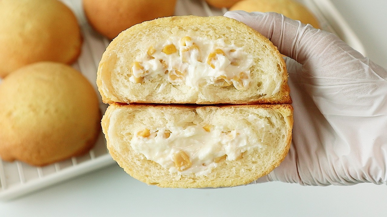 Ух ты! Так вкусно!👏 Рецепт булочки с кукурузным кремом и сыром (без машины)