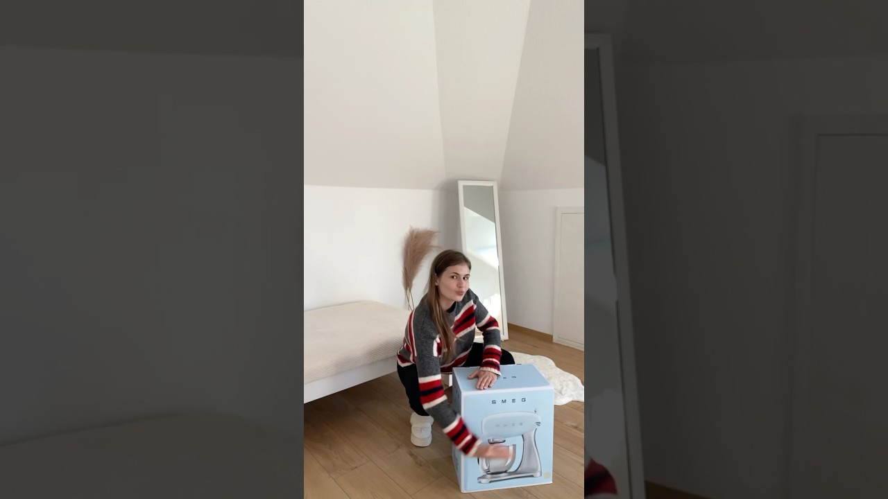 Распаковка погружного миксера от SMEG